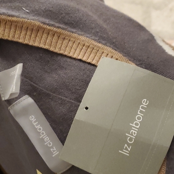 Liz Claiborne Color block Brown & Gray V neckline Soft Sweater Size Larg… - Picture 12 of 16